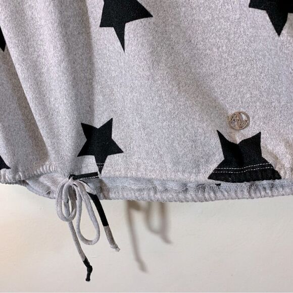 Adrienne Vittadini Top Gray w/ Black Stars Drawstring Front Sz XL Gorgeous - Picture 3 of 7